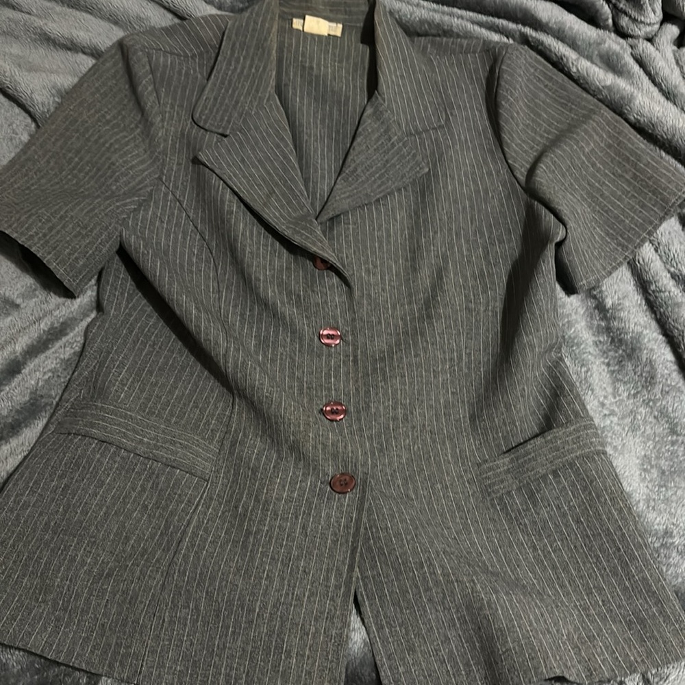 Blazer Capri Bundle - image 5